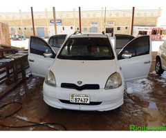 Alxariiri car for sale  gaadhi Iiba Vitz - Image 2