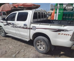 gaadhi iiba Toyota hilux hargeisa car for sale - Image 1