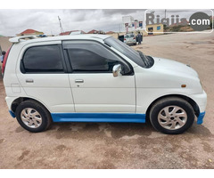 gaadhi iiba Toyota  Tiriyos  hargeisa car for sale - Image 2