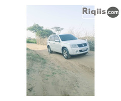 gaadhi iiba Suzuki escudo hargeisa car for sale - Image 2