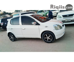 gaadhi iiba Toyota Vitz hargeisa car for sale - Image 2