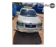 gaadhi iiba Nissan Extrail hargeisa car for sale - Image 1