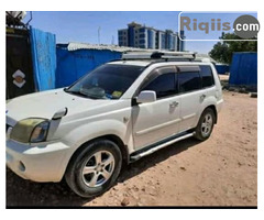 gaadhi iiba Nissan Extrail hargeisa car for sale - Image 2