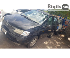 gaadhi iiba Toyota Spacio Mogadishu car for sale - Image 2