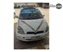 gaadhi iiba Toyota Vitz - Image 2