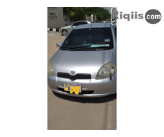 gaadhi iiba Toyota Vitz - Image 3