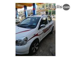 gaadhi iiba Toyota Vitz - Image 1