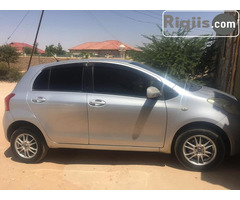 gaadhi iiba Toyota Vitz - Image 2