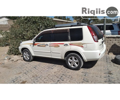 gaadhi iiba Nissan Xtrial hargeisa car for sale - Image 1