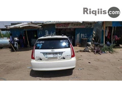 gaadhi iiba Toyota Mark Bili hargeisa car for sale - Image 2