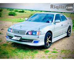 gaadhi iiba Toyota Chaser hargeisa car for sale - Image 3