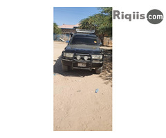 gaadhi iiba Toyota land Cruiser hargeisa  car for sale - Image 1