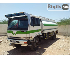 gaadhi iiba  uD sideedboole hargeisa car for sale - Image 1