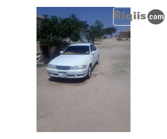 gaadhi iiba Toyota indhacade hargeisa car for sale - Image 1