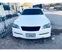 gaadhi iiba Toyota  Mark X hargeisa car for sale - Image 1