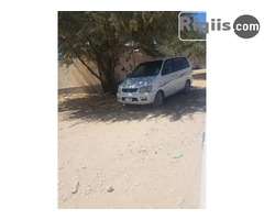 gaadhi iiba Toyota Noha Hargeisa car for sale - Image 1