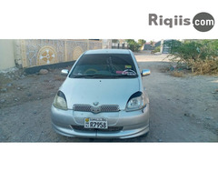 gaadhi Toyota vitiz iiba hargeisa for sale - Image 3