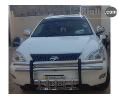 gaadhi iiba Toyota harrier hargeisa car for sale - Image 1