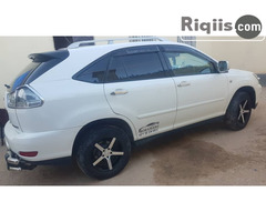 gaadhi iiba Toyota harrier hargeisa car for sale - Image 3