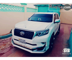 gaadhi iiba Toyota Prado V8 hqrgeisa car for sale - Image 1