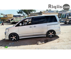 gaadhi iiba Toyota Noha hargeisa car for sale - Image 2