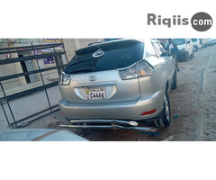 gaadhi iiba Toyota harrier hargeisa car for sale - Image 1