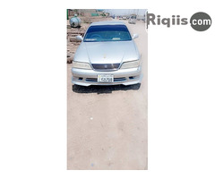 gaadhi iiba Toyota mark2 hargeisa car for sale - Image 1