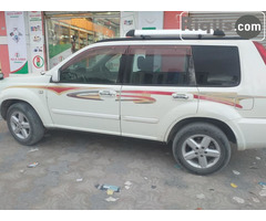 gaadhi iiba NISSAN EXTRAIL hargeisa for sale - Image 1